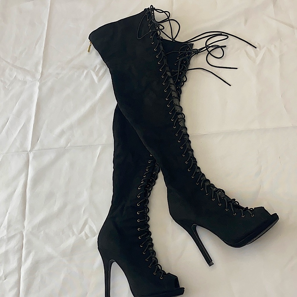 Open toe Knee high lace up boots